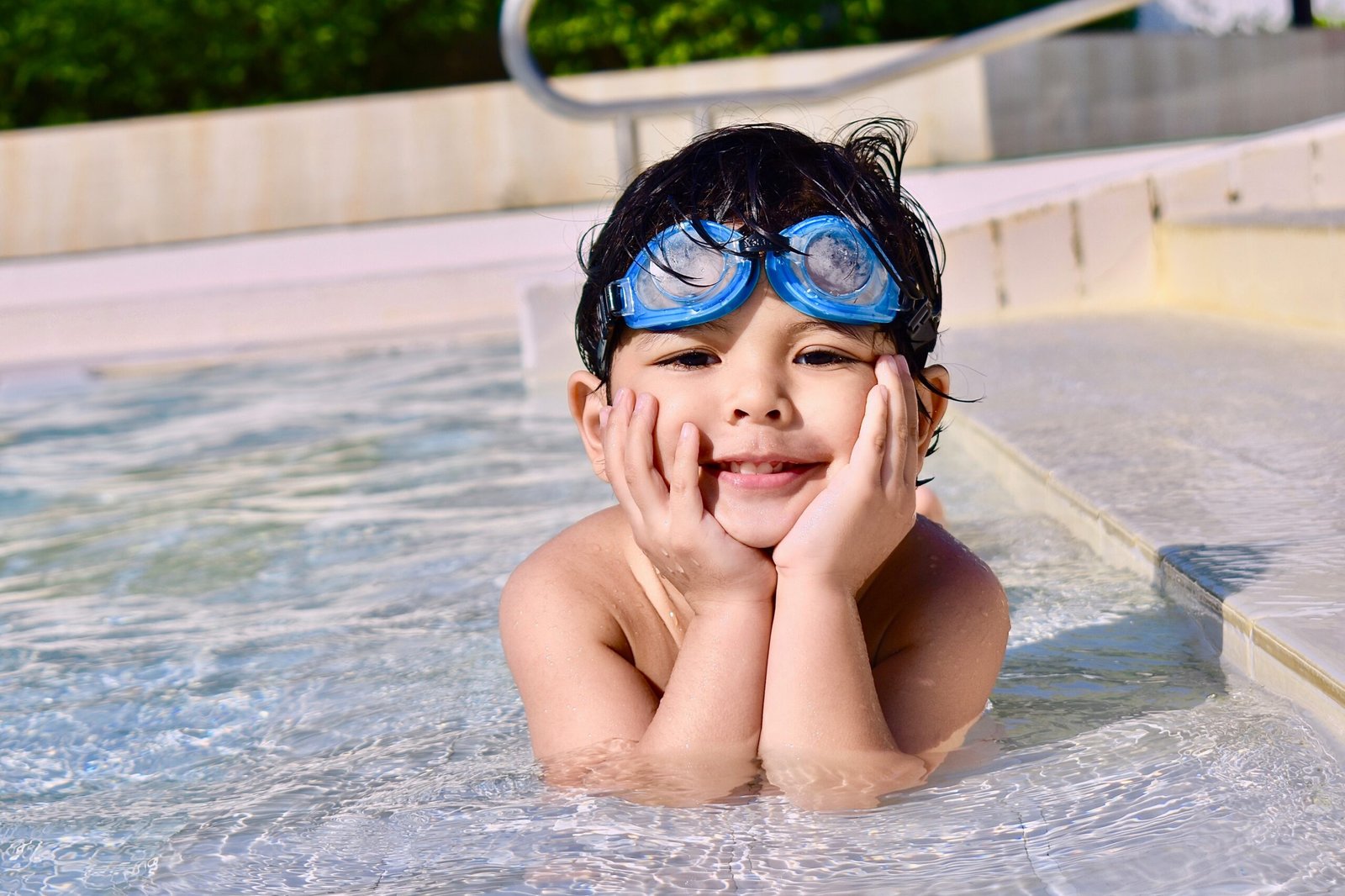 Read more about the article Choosing the Right Pool for Your Home: A Guide